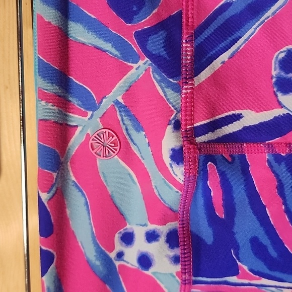Lilly Pulitzer leggings Size Extra Small NWOT - Picture 7 of 9